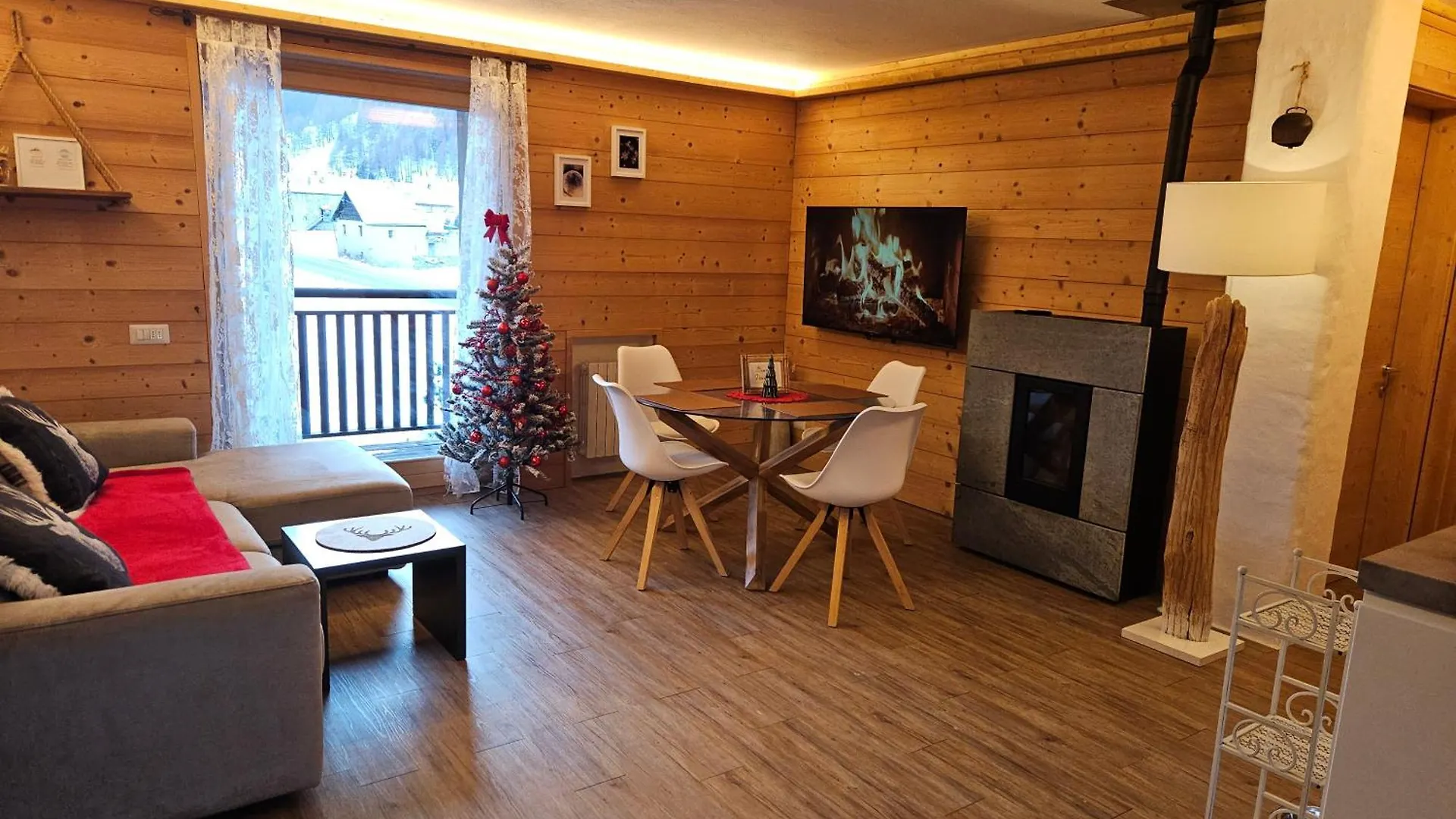 Dany Lodge Livigno 0*,  Italy